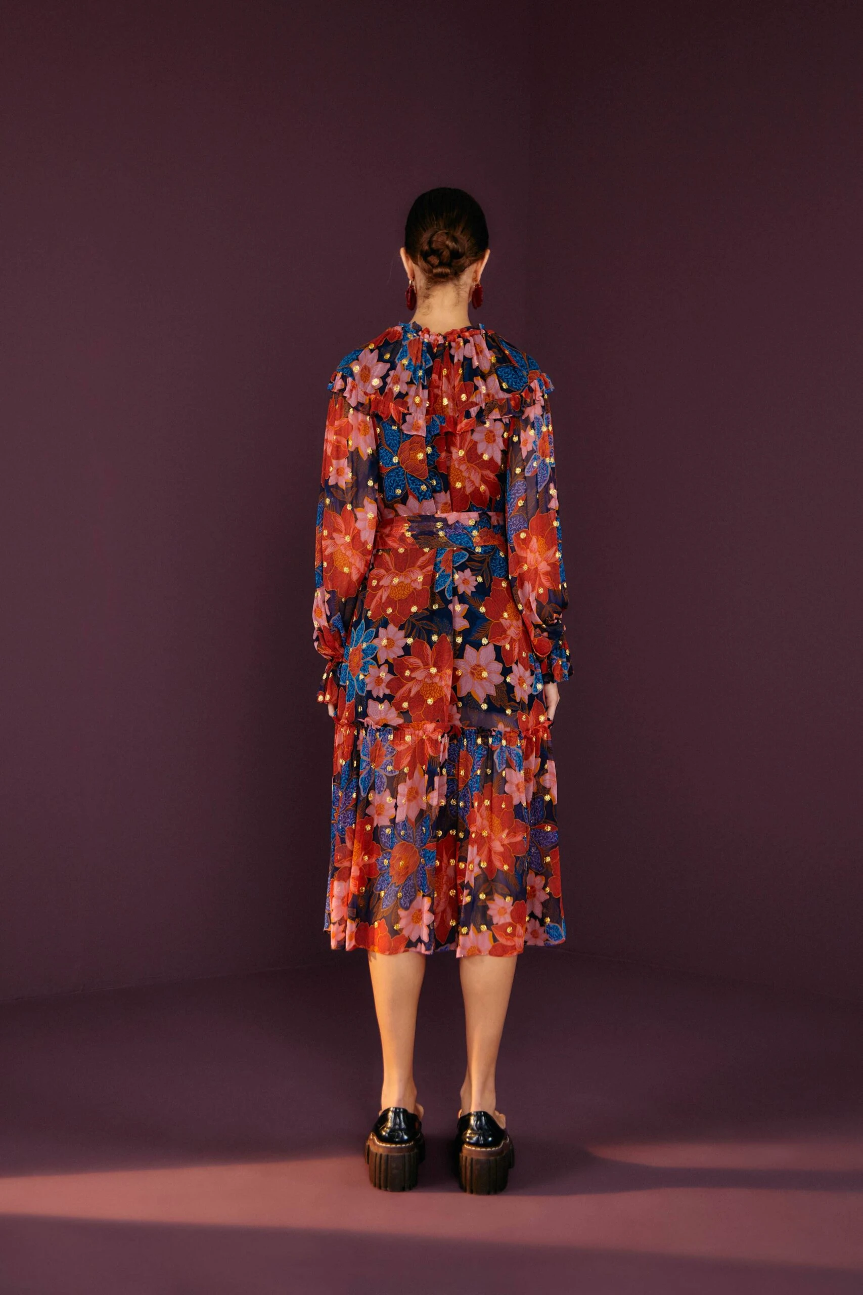 Farm Rio Navy Garden Lenzing™ Ecovero™ Viscose Midi Dress 2 Farm Rio Navy Garden Lenzing™ Ecovero™ Viscose Midi Dress - Image 2