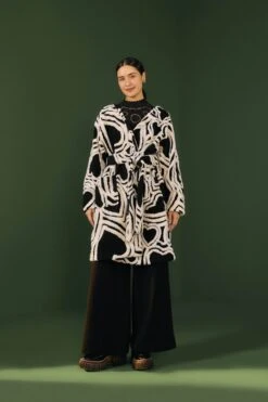 Farm Rio Black And White Wild Hearts Fleece Coat -Modern Dress World 302234 04