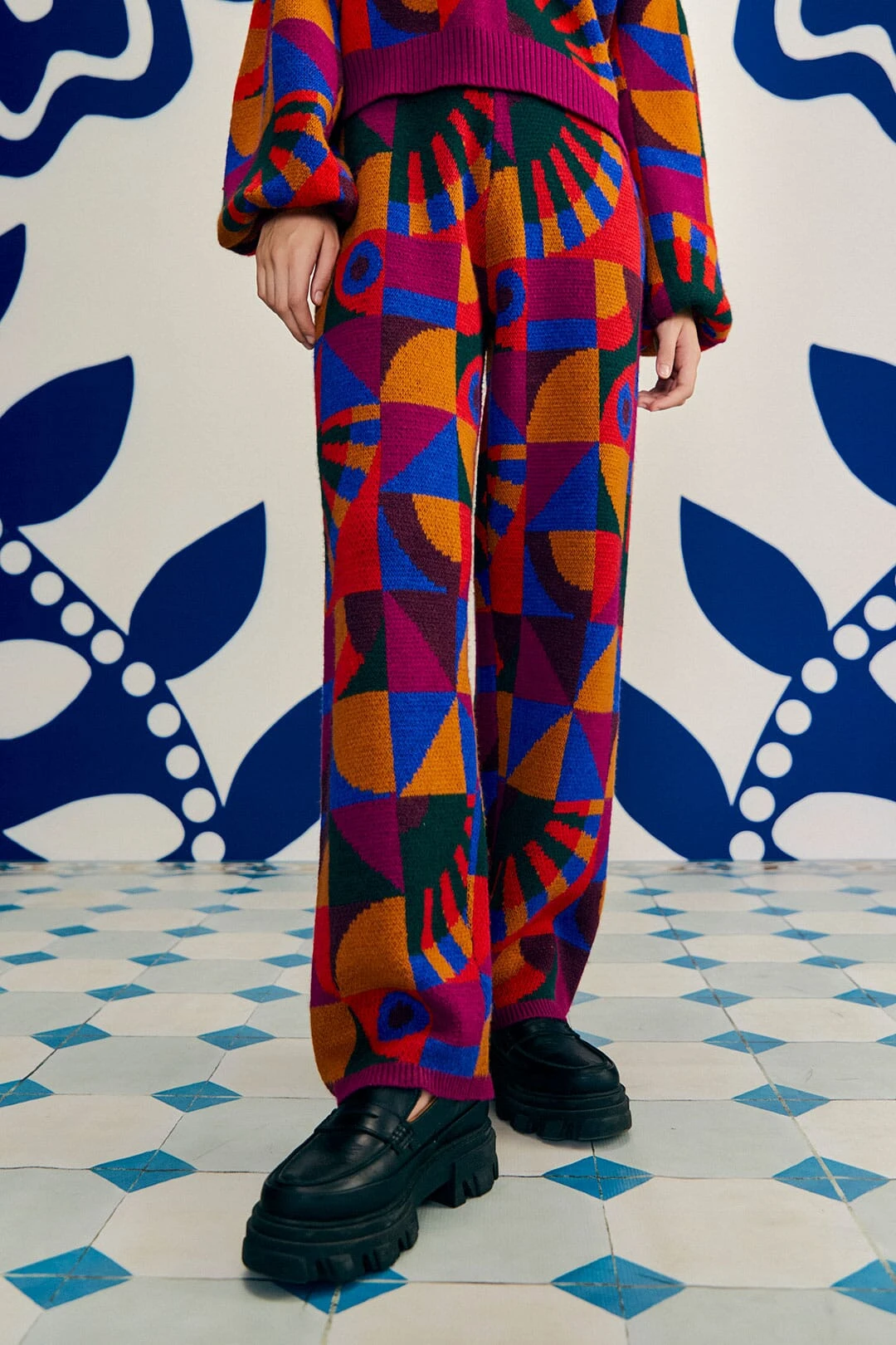 Farm Rio Graphic Toucans Sweater Pants 2 Farm Rio Graphic Toucans Sweater Pants - Image 2