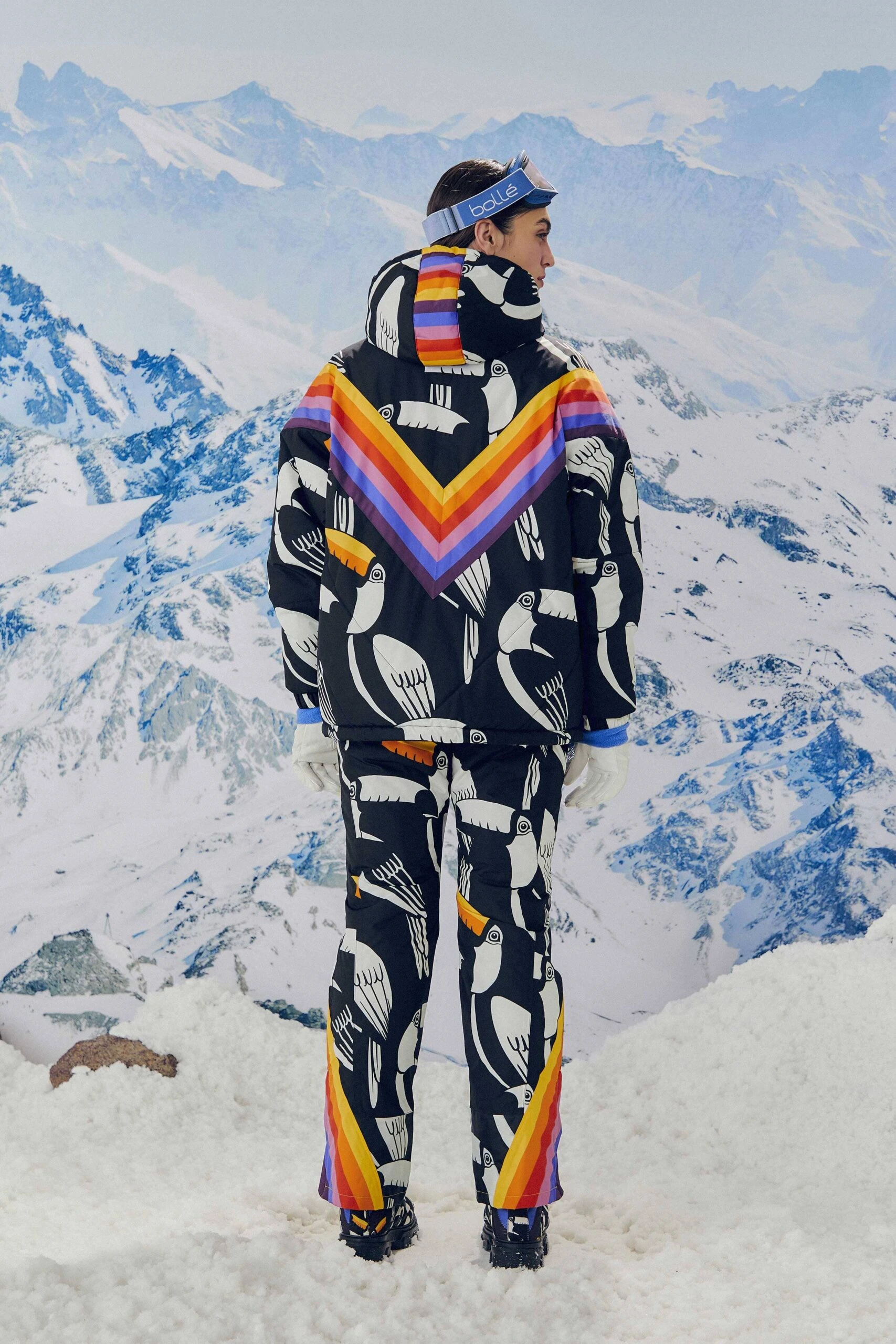 Farm Rio Black Graphic Toucans Ski Puffer Jacket 4 Farm Rio Black Graphic Toucans Ski Puffer Jacket - Image 4