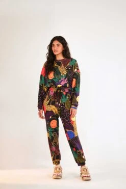 Farm Rio Pop Jungle Smiley® Sweatpants -Modern Dress World 305151 04