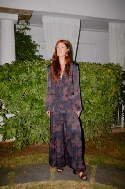 Farm Rio Sequin Toucans Lenzing™ Ecovero™ Viscose Pants 8 Farm Rio Sequin Toucans Lenzing™ Ecovero™ Viscose Pants -Modern Dress World 308186 04