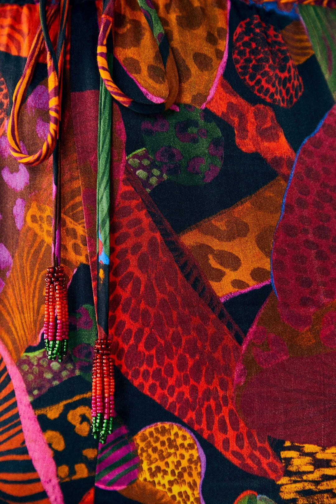 Farm Rio Leopard Mushroom Lenzing™ Ecovero™ Viscose Pants 4 Farm Rio Leopard Mushroom Lenzing™ Ecovero™ Viscose Pants - Image 4