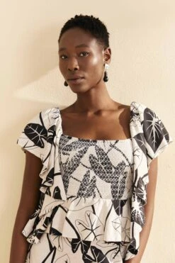 Farm Rio Off-White Graphic Leaves Midi Dress 7 Farm Rio Off-White Graphic Leaves Midi Dress -Modern Dress World 309181 04