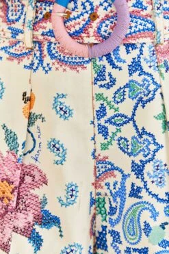 Farm Rio Off-White Romantic Bandanas Shorts 9 Farm Rio Off-White Romantic Bandanas Shorts -Modern Dress World 309222 05