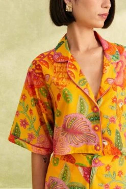 Farm Rio Yellow Macaw Bloom Shirt 8 Farm Rio Yellow Macaw Bloom Shirt -Modern Dress World 309403 03 f762bb33 98dc 41f2 a922 b18d80dbac55