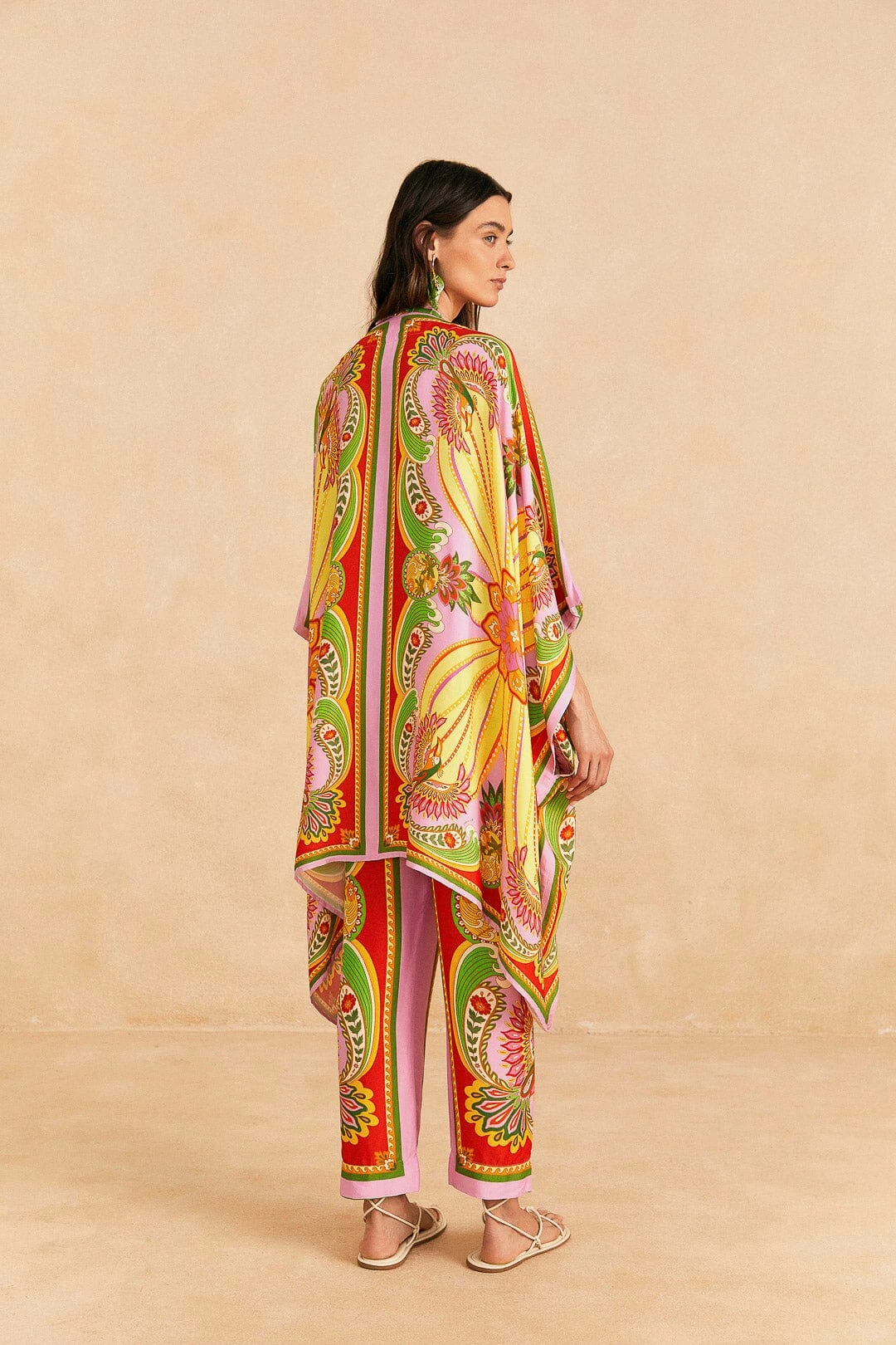 Farm Rio Beach Toucans Scarf Lenzing™ Ecovero™ Viscose Kimono 4 Farm Rio Beach Toucans Scarf Lenzing™ Ecovero™ Viscose Kimono - Image 4