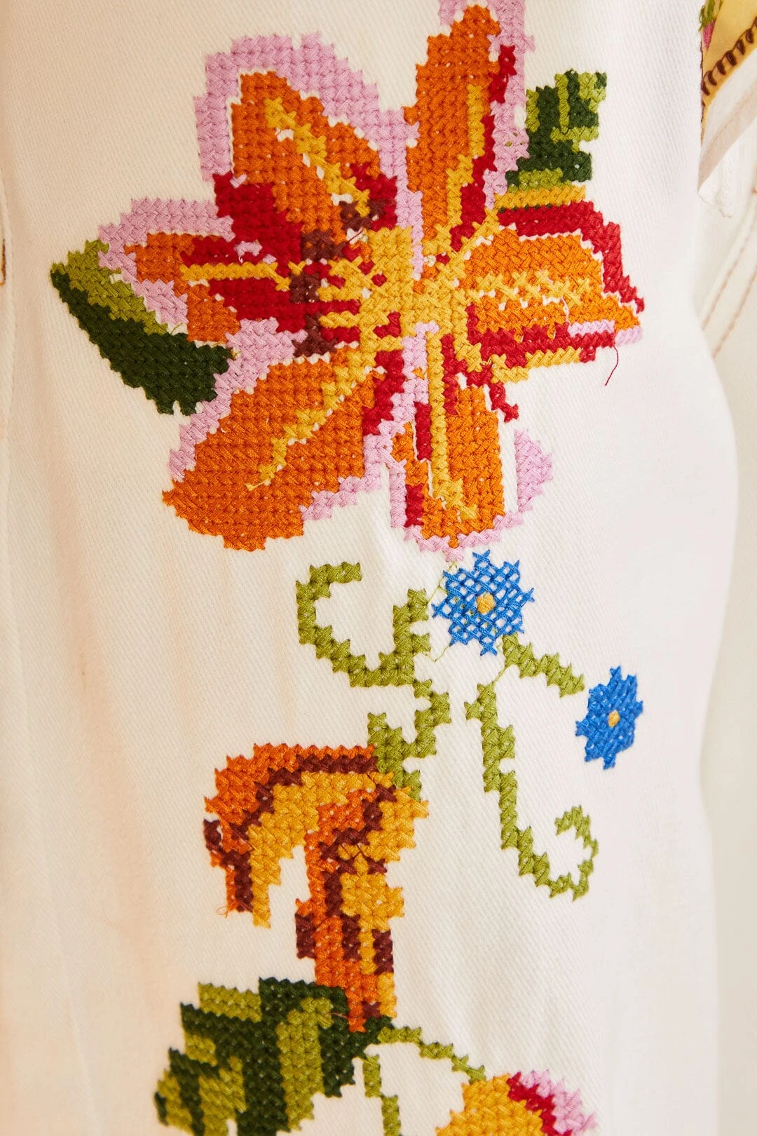 Farm Rio Embroidered Floral Twill Pants 5 Farm Rio Embroidered Floral Twill Pants - Image 5