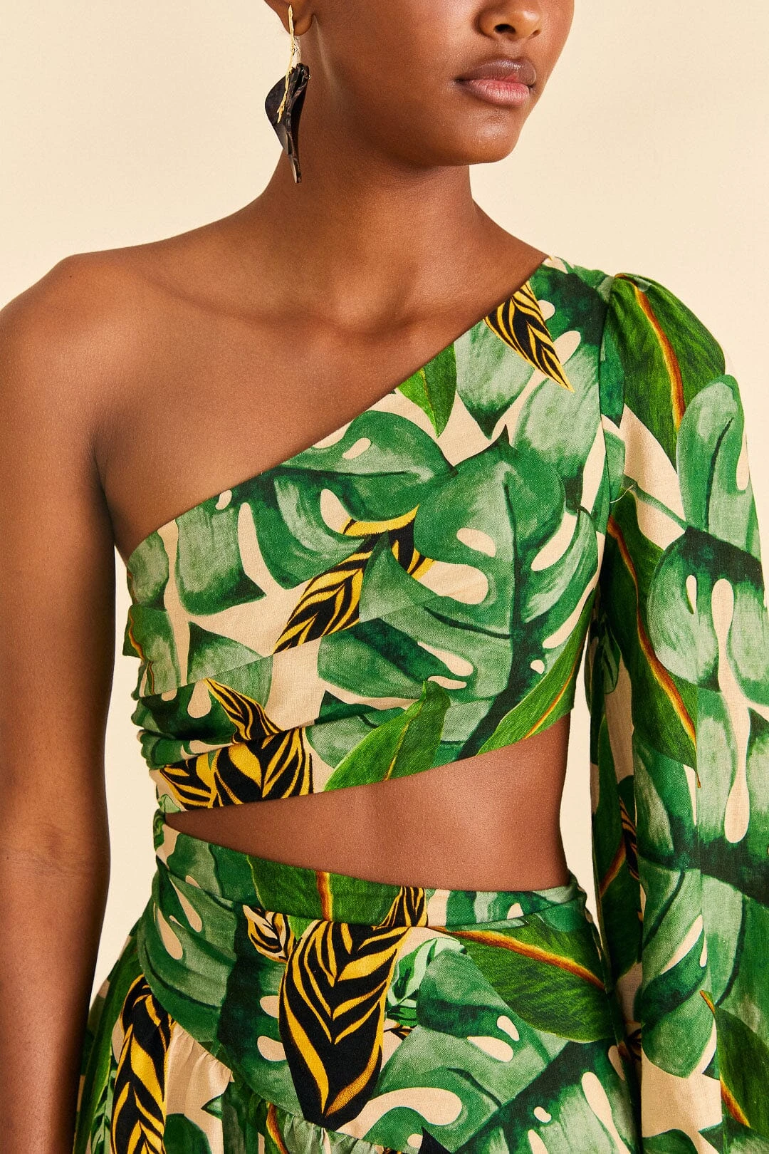 Farm Rio Tropical Leaves One Shoulder Mini Dress 2 Farm Rio Tropical Leaves One Shoulder Mini Dress - Image 2