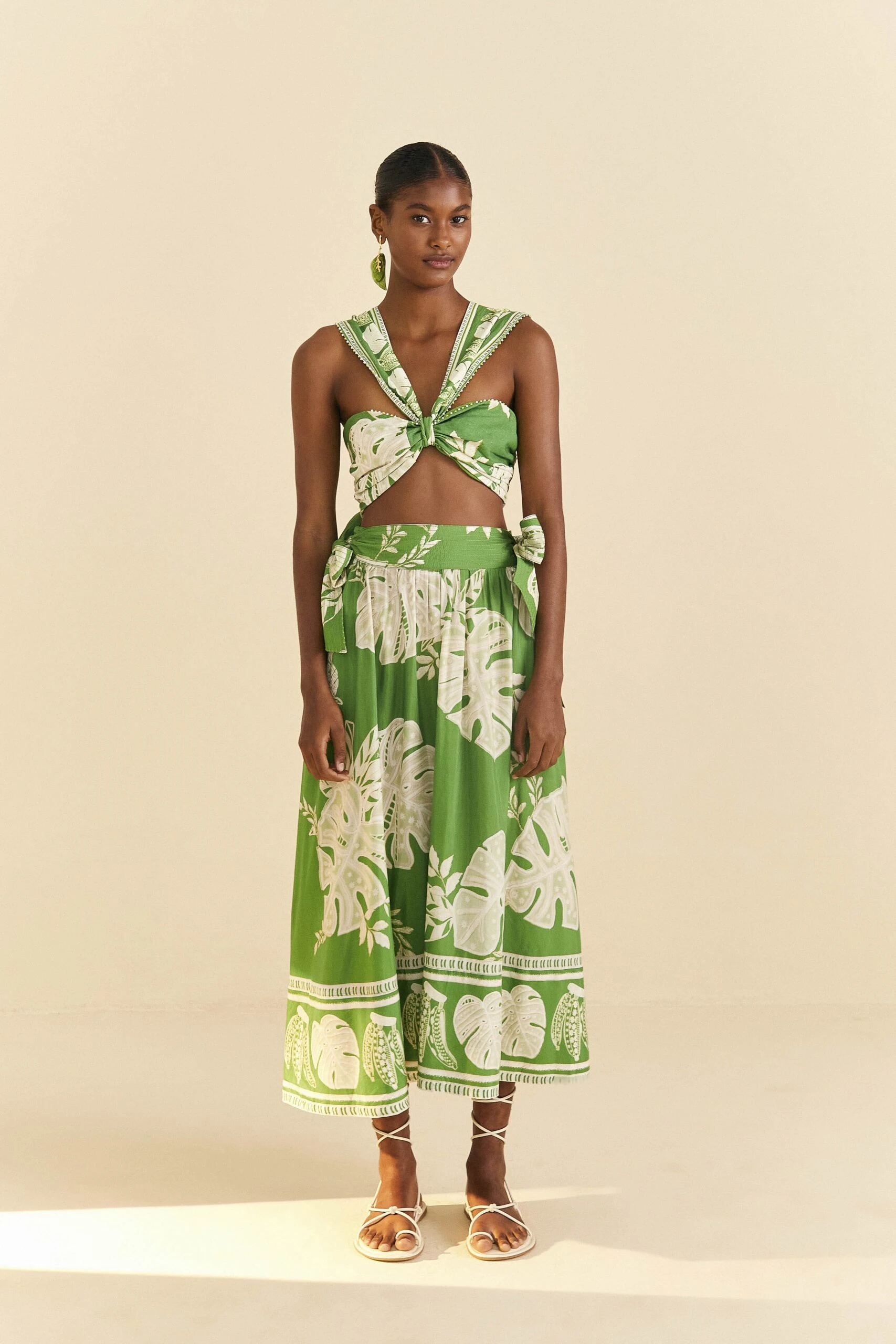 Farm Rio Green Lace Monsteras Crop Top 2 Farm Rio Green Lace Monsteras Crop Top - Image 2