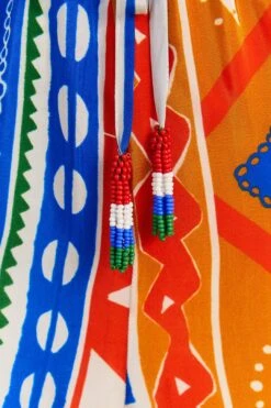 Farm Rio Off-White Pitta Colors Shorts 10 Farm Rio Off-White Pitta Colors Shorts -Modern Dress World 313676 05